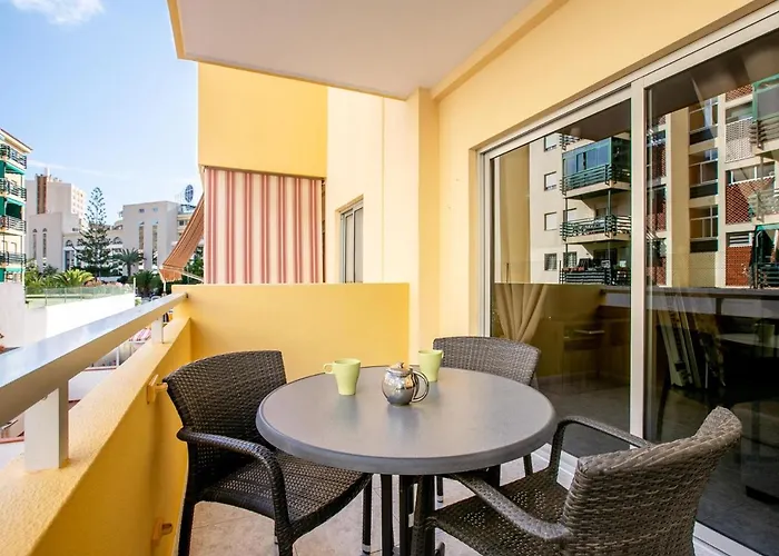 206 Angeles Lägenhet *