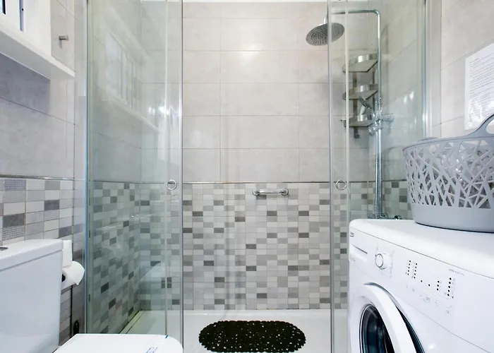 206 Angeles Apartman Arona